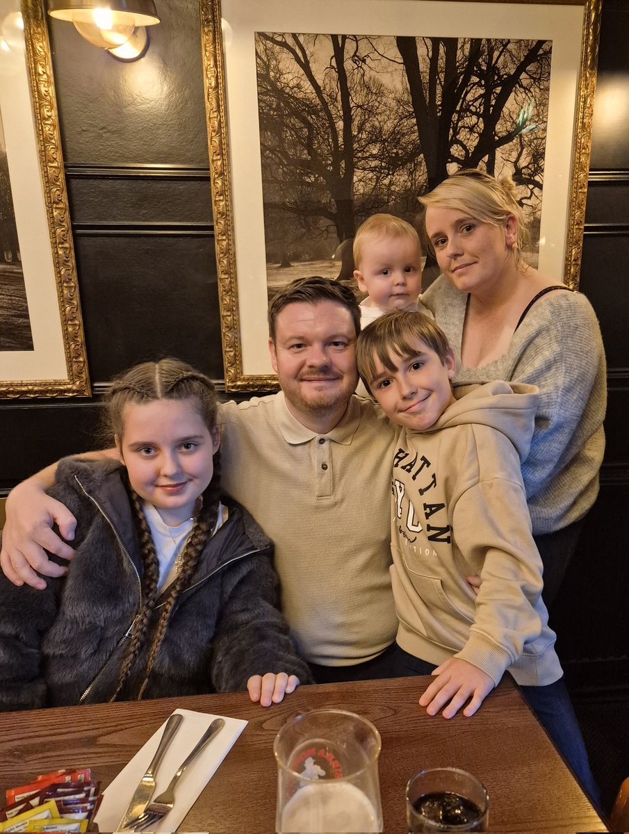 We had a fantastic afternoon with some of the family today.

Looking forward to the next one 🙂

#familytime #happydays #beckenham #bromley #pubbromley #bromleypub