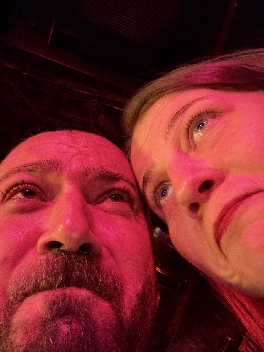 <a href="/Aliceburada/">Alice</a> az evvel ayşen’e tamam aq ya tamam yapacaz ama eve gidince diye söz vermiş bulundum