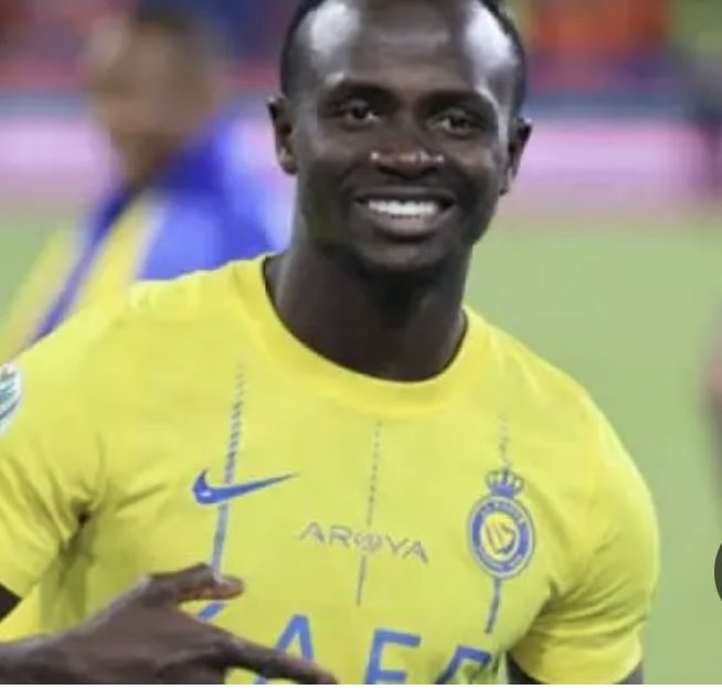 ياجماعةالكابتن   #ساديو_ماني وراء كل هدف  رائع لاعب مجهود كبير واستمرار في العطاء   #النصر_الحزم