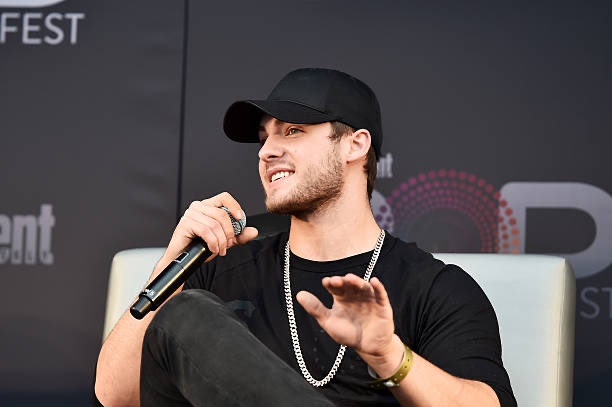 codysarchives's tweet image. 