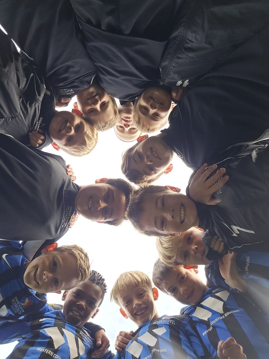 MapKings7s's tweet image. Game against a big U10 Plympton side, a good game with some lessons learned.
Onwards &amp;amp; Upwards
🖤💙BLUEARMY💙🖤
@mapfootball 
@WCR_Ltd 
@RoofingRegal