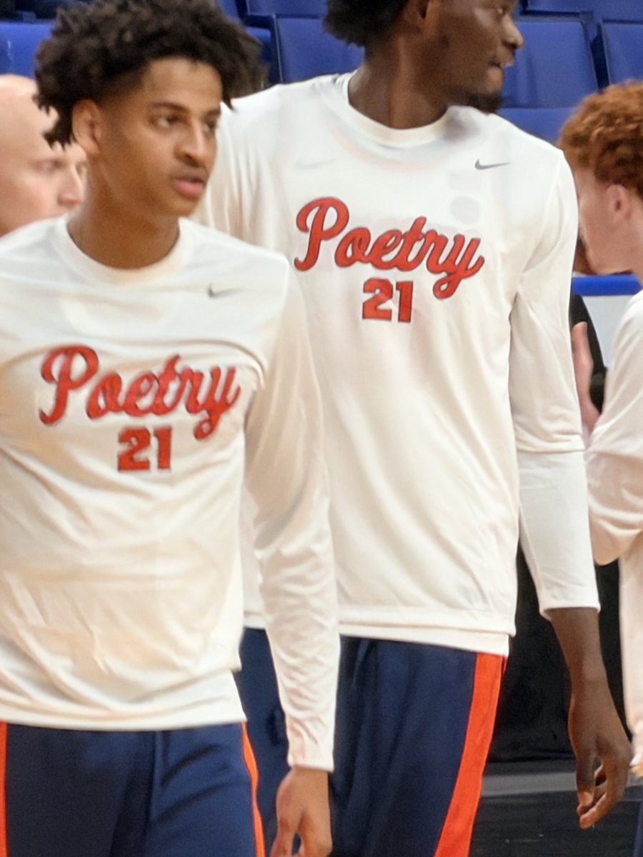 I absolutely love the shirts that <a href="/Cuse_MBB/">Syracuse Men’s Basketball</a> is wearing for warm up’s. 🙏🏻Poetry in Moten