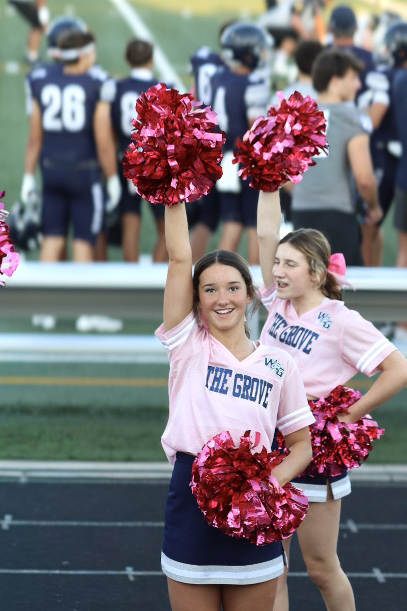 AddisonHill29's tweet image. In October, we wear pink 🎀
#pinkout #BreastCancerAwarenessMonth #cheer #walnutgrovecheer