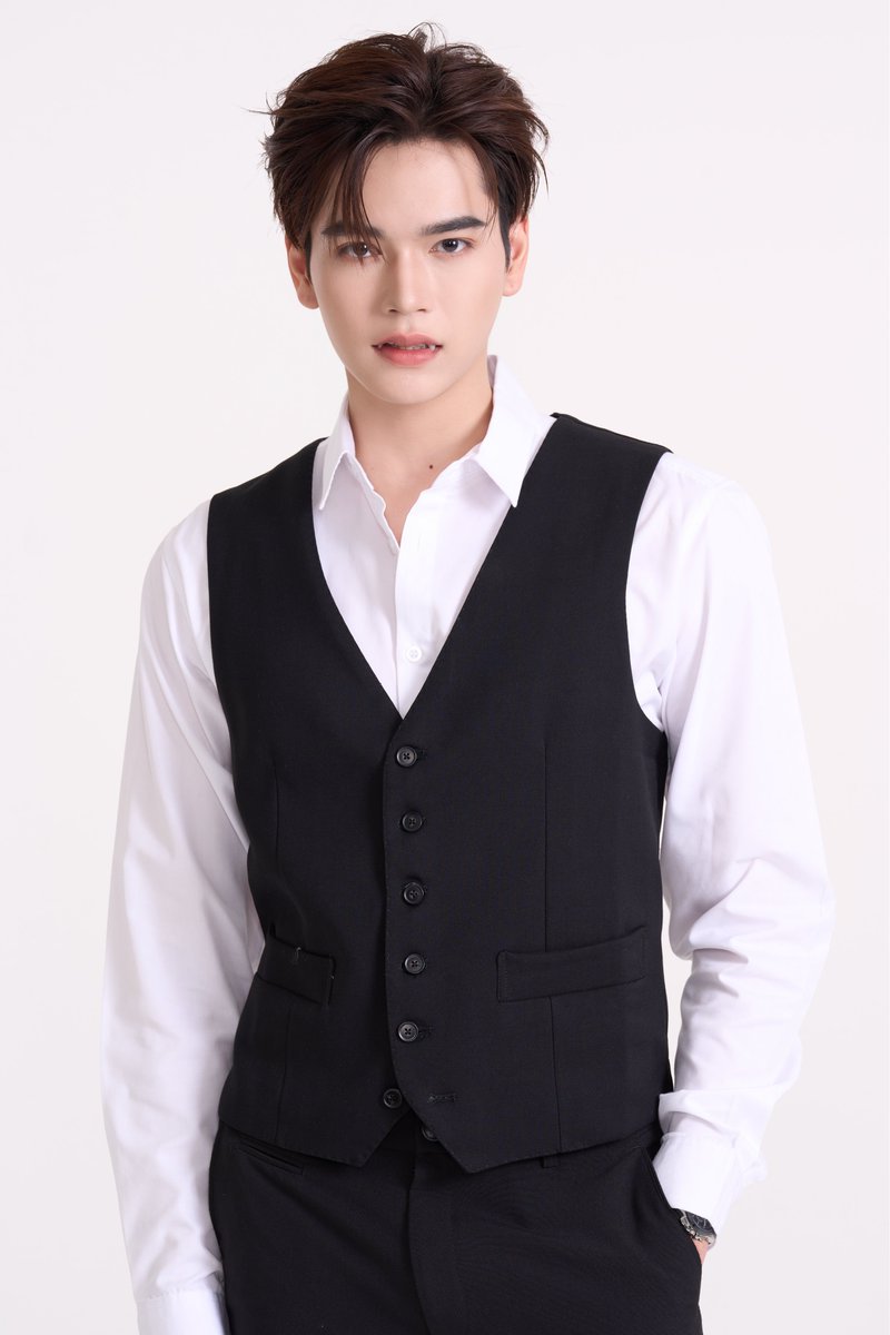 Markjrtn's tweet image. ดีใจที่ได้เป็นส่วนหนึ่งของซีรี่ส์เรื่องนี้นะครับ ขอบคุณทีมงานทุกๆท่านและนักแสดงทุกๆคน หวังว่าตัวละครเมธัสจะเป็นที่ชื่นชอบของทุกคนครับ 💙❤️

มนุษย์หมาป่ามีจริงจ้า

#RevampSeriesFinalEP