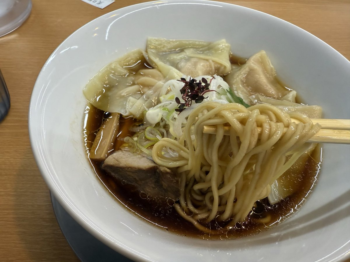 わんたん Kasumizaka “Wantan” (霞坂ワンタン) Hazy IPA - Kanpai