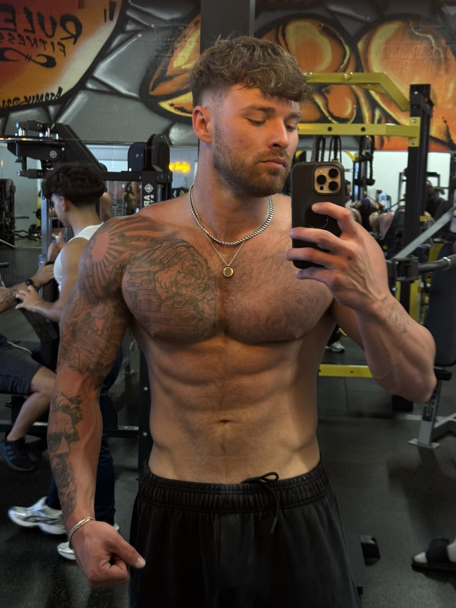 Bhizzi😈🔞 tweet media