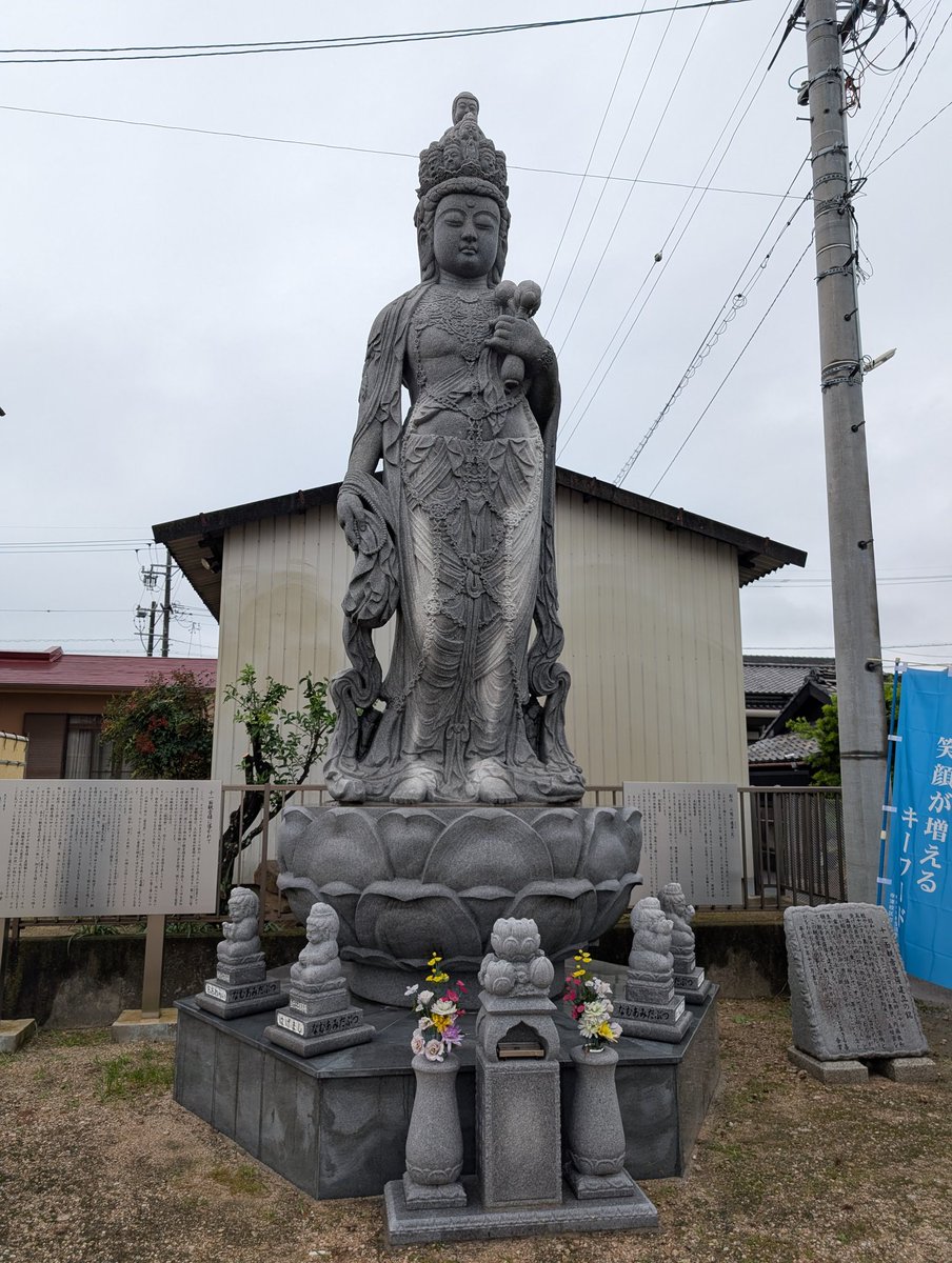 インド 鋳物 置物 びくを持つ人 インド 鋳物 置物 びくを持つ人 インド