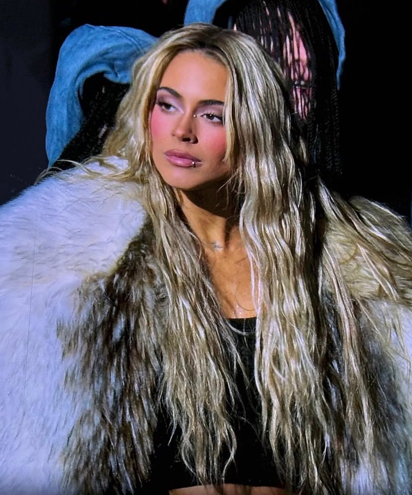 las dos con más de 10 años de carrera, sin dudas iconos del país.  llevando el pais a lo más alto convocando +200k de personas y dando los shows más iconicos del 2025 y de siempre. 
QUE VIVAN LAS MUJERES DEL POP