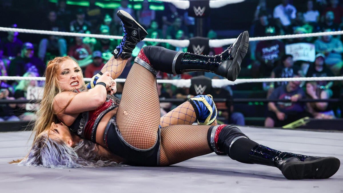 I don’t like how some of y’all have been talking about Miss Lainey Reid on here, classing her as a flop, when it’s clear she has personality &amp; charisma, can wrestle the house down boots &amp; can even out wrestle some of your faves, but anyways..

#WWE #WWENXT #HalloweenHavoc