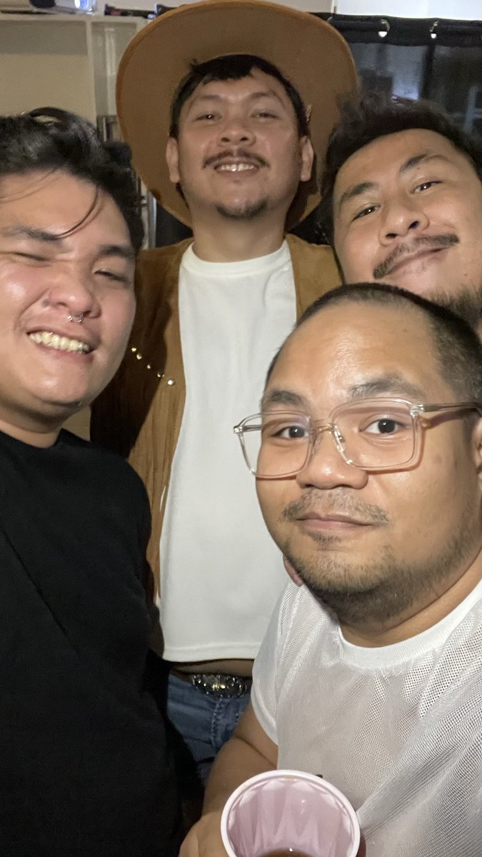 Nagplus 3 ng mga oso sa Anniversary ng LY!

<a href="/Hubby_Stiel/">Stiel</a> <a href="/GyoMacabre/">Gyo</a> <a href="/OdengTempura/">Odeng</a>