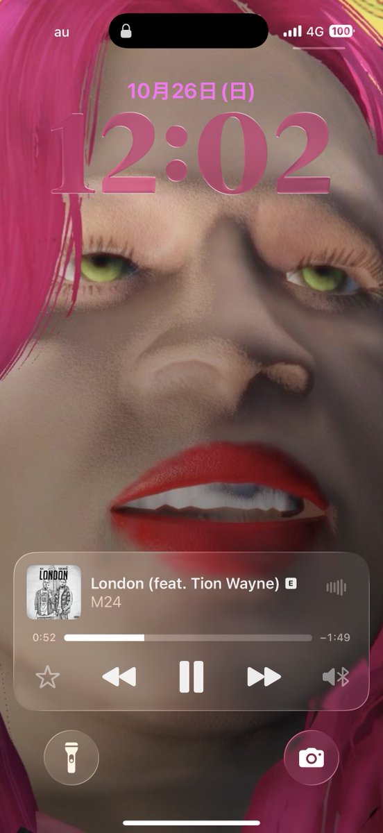 Tmpg_sr's tweet image. iPhone17に機種変して画面も心機一転

最強の壁紙🌂🕸