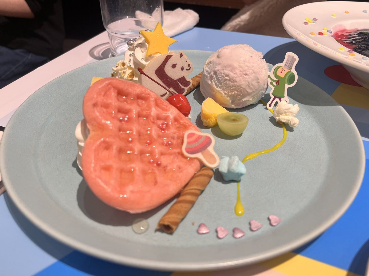 あおいです (@riddle_0802) on Twitter photo 塊魂のコラボカフェめっちゃ良かった
王子好きすぎて王子のメニューしか頼んでない 塊魂のコラボカフェめっちゃ良かった
王子好きすぎて王子のメニューしか頼んでない