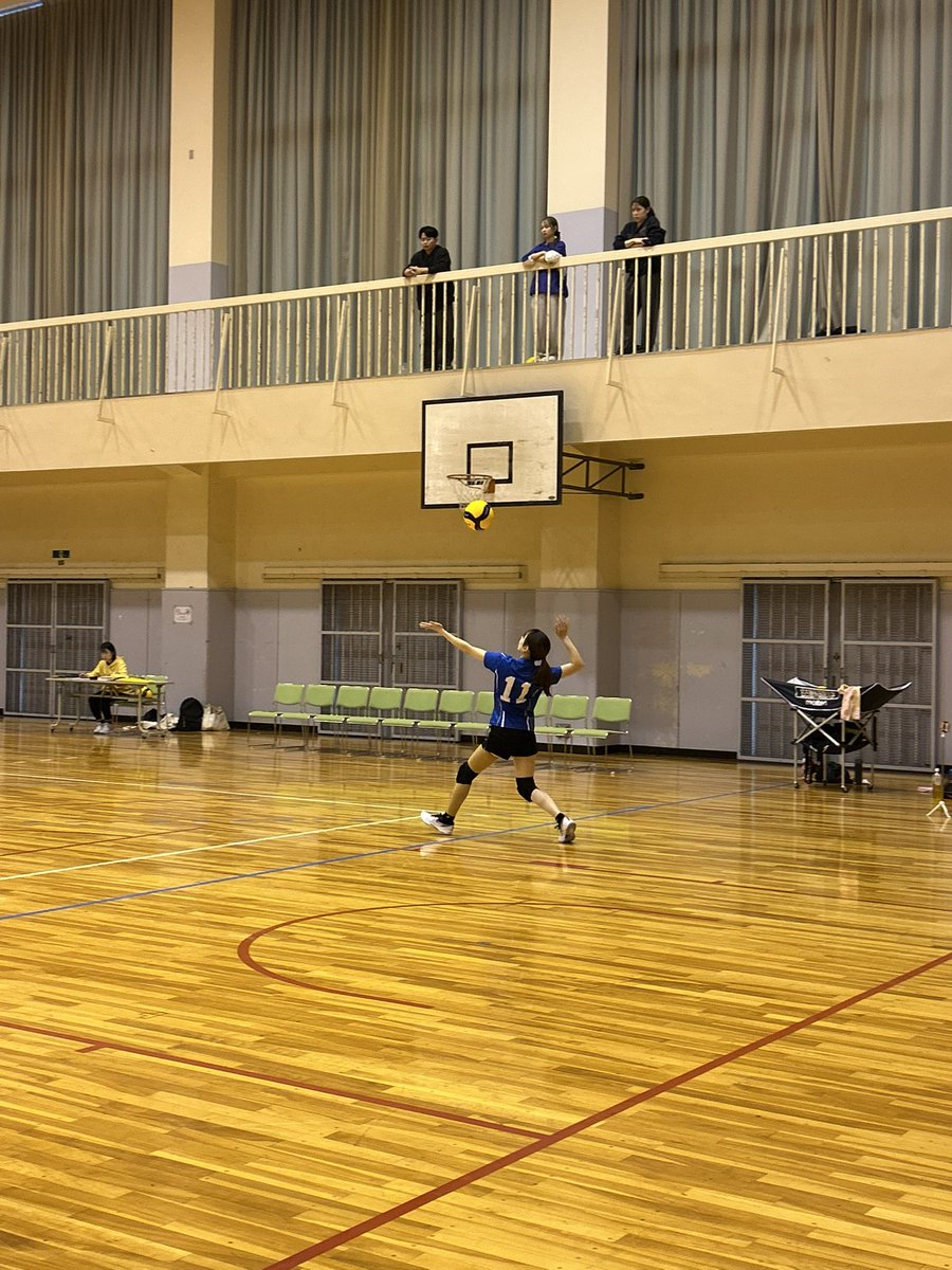 tokai_vb's tweet image. 【2025年度 東海秋季女子リーグ戦 入替戦】
Dコート第1試合
中部大学(3部6位)vs名古屋外国語大学(4部2位)
25-21
25-9
セットカウント2-0
中部大学の勝利です!
中部大学 3部残留
名古屋外国語大学 4部残留