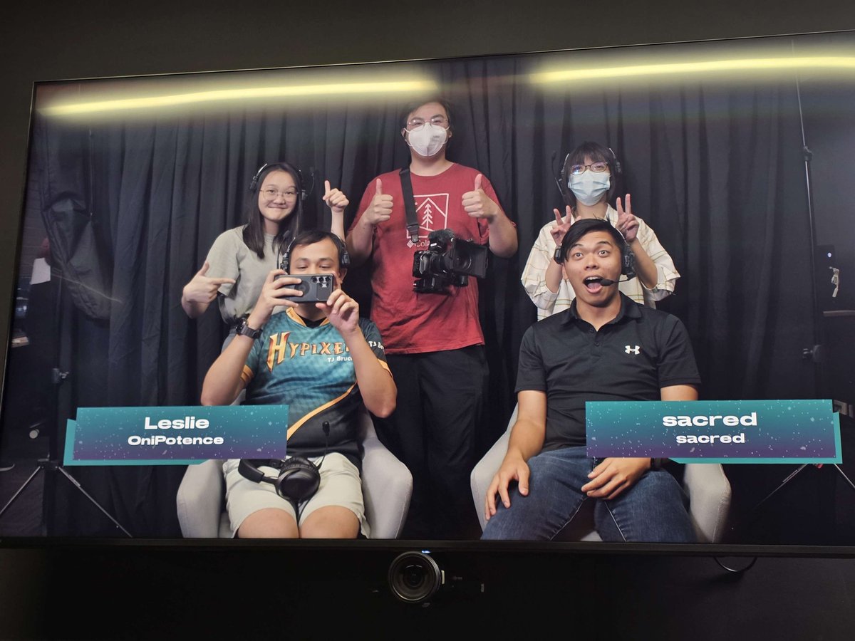UNSW_ESports's tweet image. Our production team for UCC Valorant Finals! 

Producer: @RiotlineOCE 
Replay Operator: @tjbruce17594 
Camera Operator: @PyroZero_ 
Observers: @wolfvern202 @sinOnTan5 @Yuixon053
