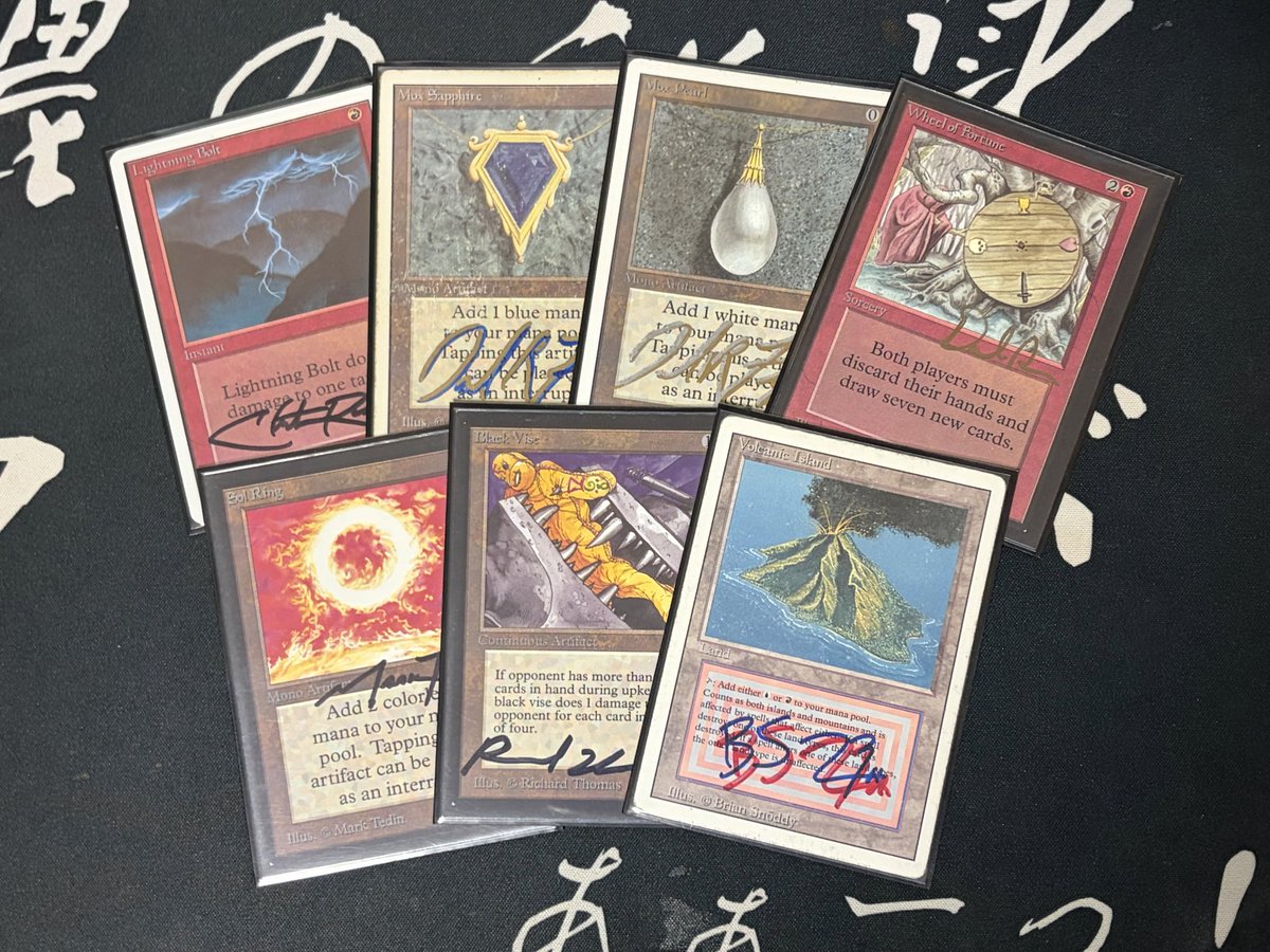 kumak1tchen1's tweet photo. 毎試合先手でこの初手くださいキープ
#今日の初手
#oldschoolmtg https://t.co/OuD97CH4G6