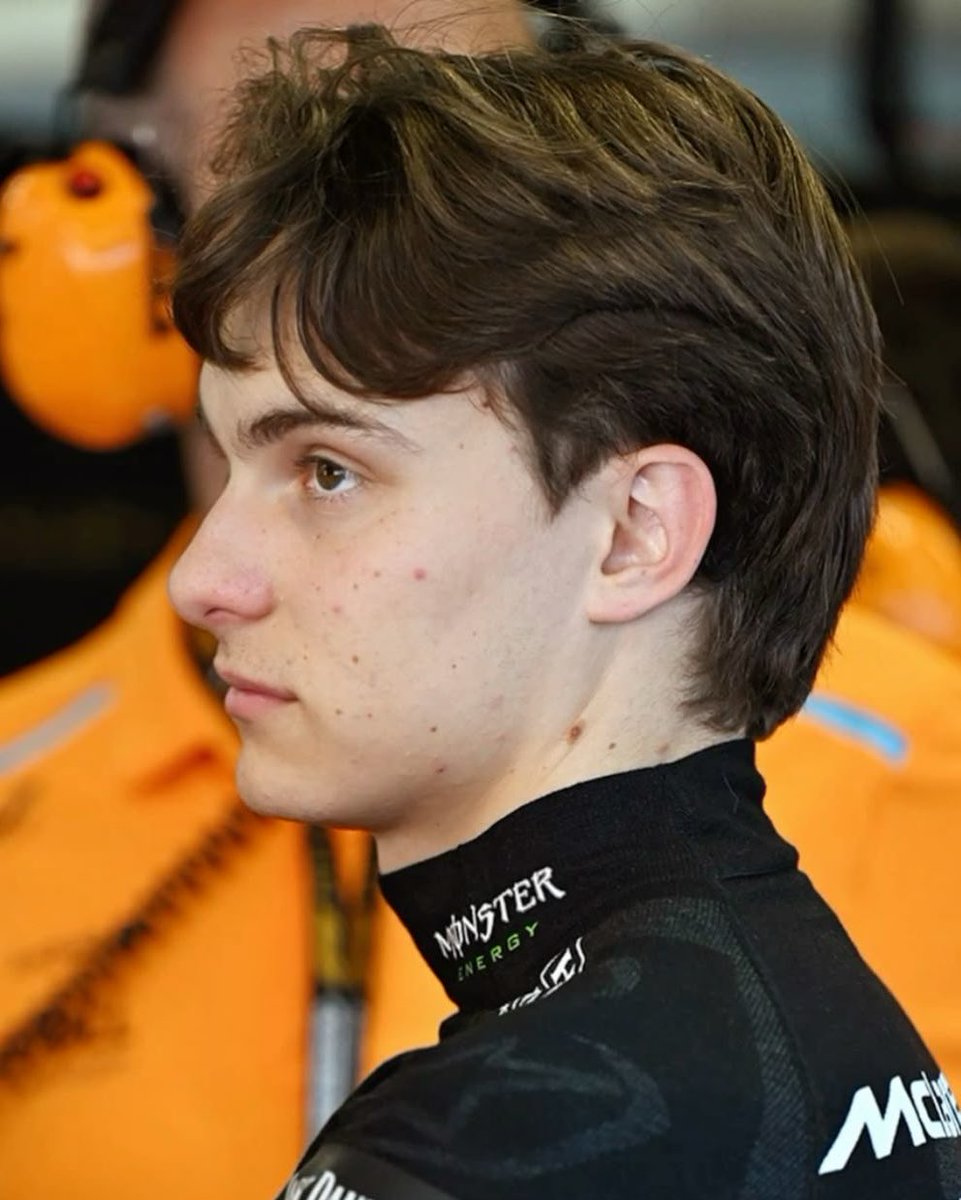 papaya boy #f1fanart #oscarpiastri 🍊