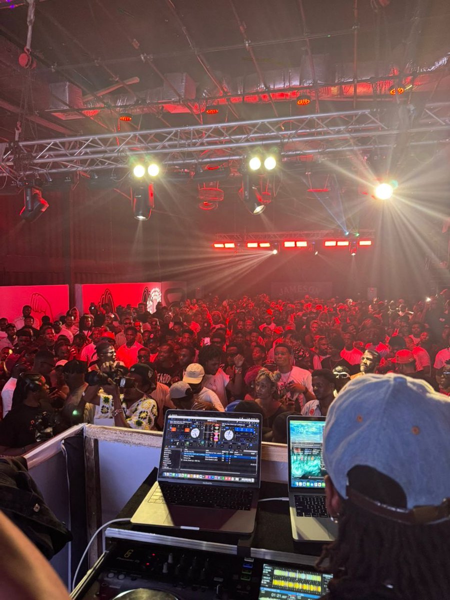 FD (@femi_dapson) on Twitter photo He announced this show 2 days ago bro. Wow He announced this show 2 days ago bro. Wow