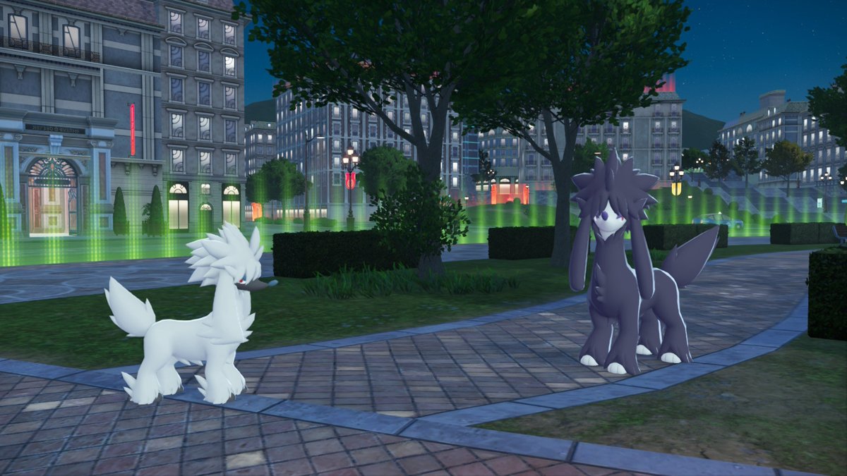 _panda4968_'s tweet image. トリミアンのオヤブン色違い〜!!黒いのかっこいい✨
白いのは通常個体。でか…。