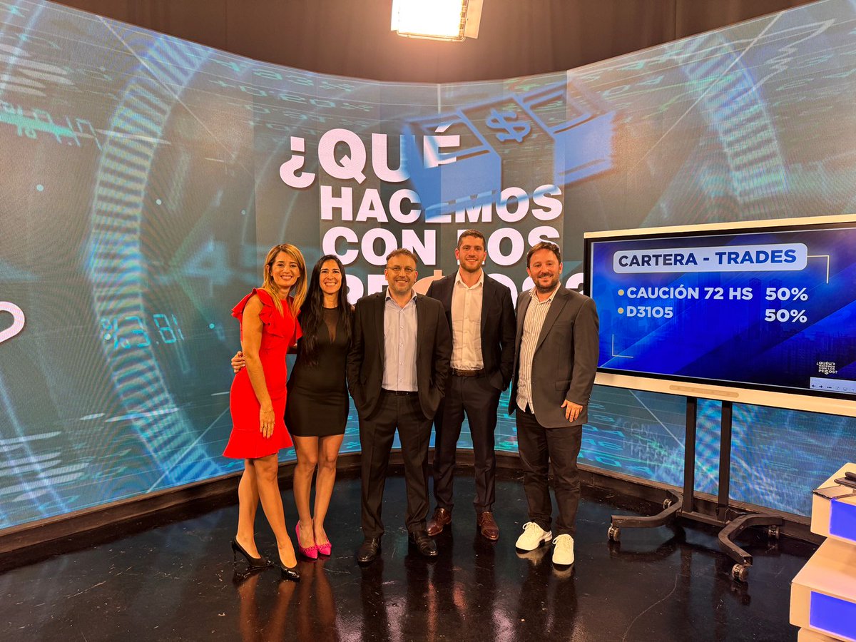 Terminamos el último programa antes de las elecciones.

Gracias a <a href="/MgYaninaslojo/">Mg.YaninaSLojo</a>, <a href="/solelopez_rava/">Soledad Lopez</a> de <a href="/RavaBursatil/">Rava Bursátil</a>, <a href="/gustavo_gardey/">Gustavo Gardey</a>, co-fundador de (<a href="/bullroadinv/">BRI</a>) y <a href="/JPPerojo/">Juan Pablo Perojo PMP</a> de <a href="/pmpestudio/">PMP Estudio</a> por haber venido.

Mirá el programa completo: youtu.be/PNfMPEPVrJg