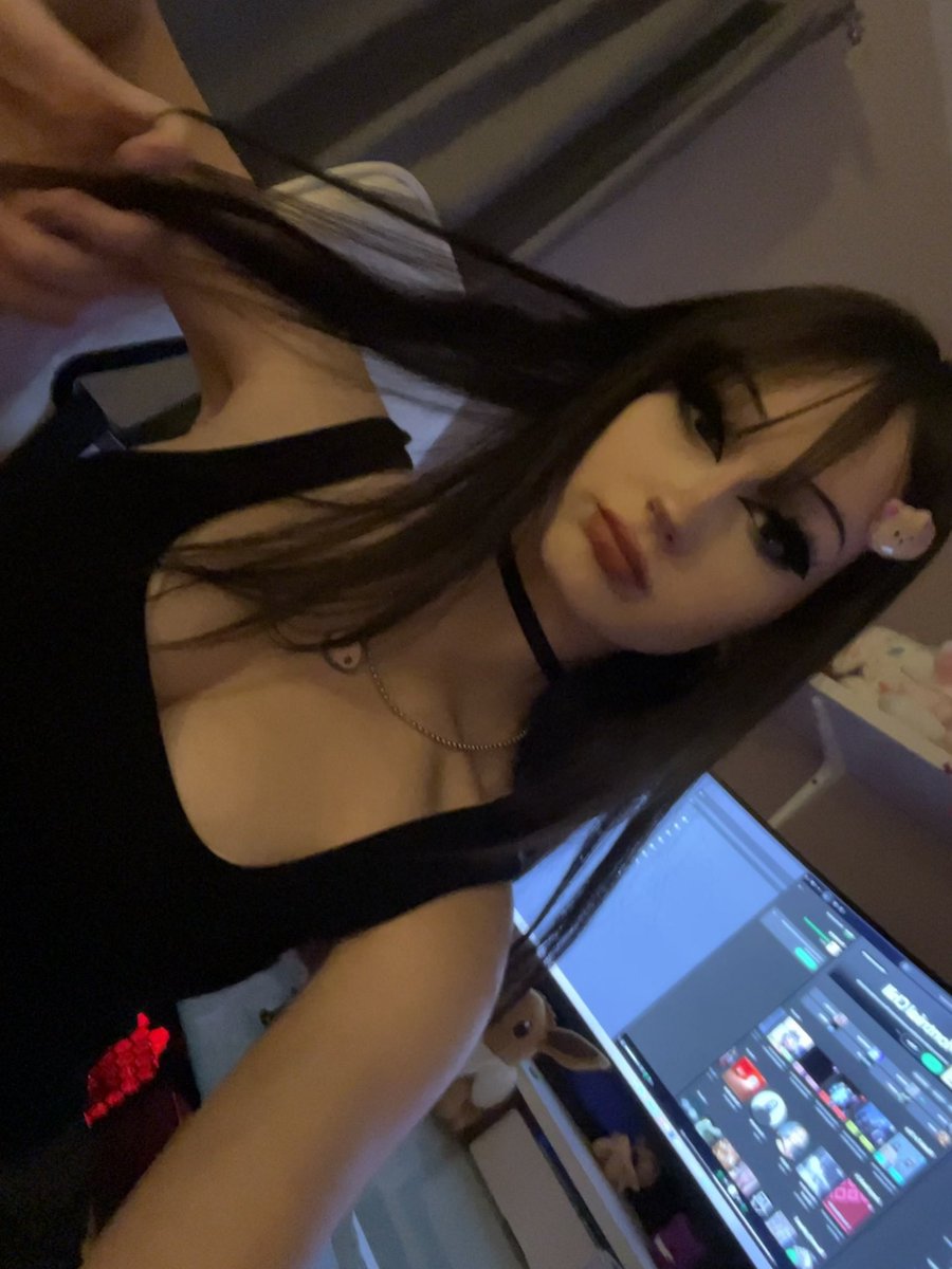 Parasꪗte tweet media