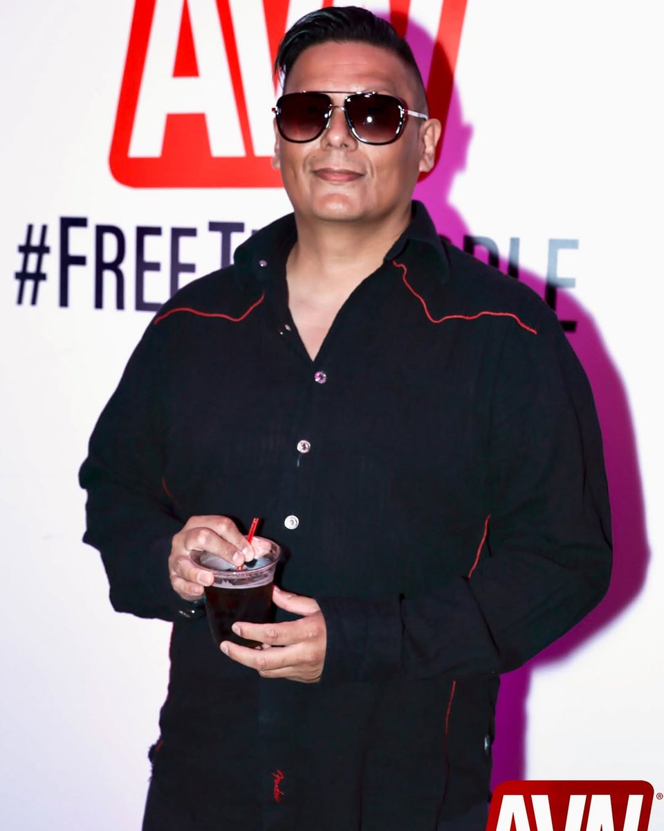 MonstarPR's tweet photo. I would say this is proof of life, but this picture was taken a few months ago. https://t.co/9vD2FhfdHe