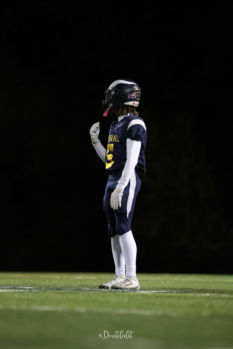 matt94555's tweet photo. https://t.co/swqqbXjPr5
senior season:
 47 receptions
 708 yards 
5 touchdowns https://t.co/zoqjrGVclG