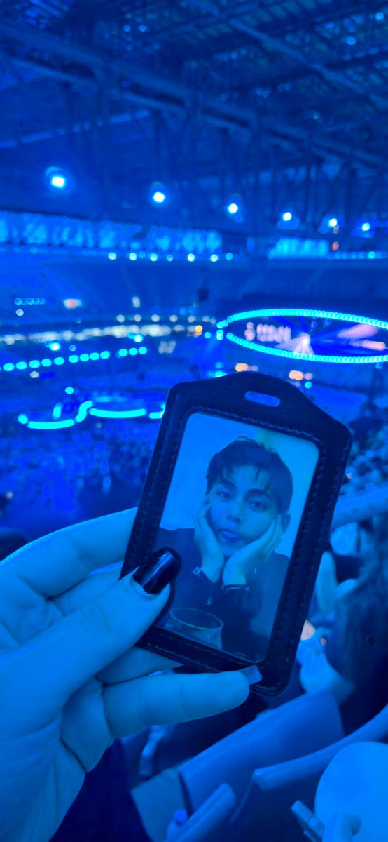 thvdirectionz's tweet image. muito bom ser luarmy