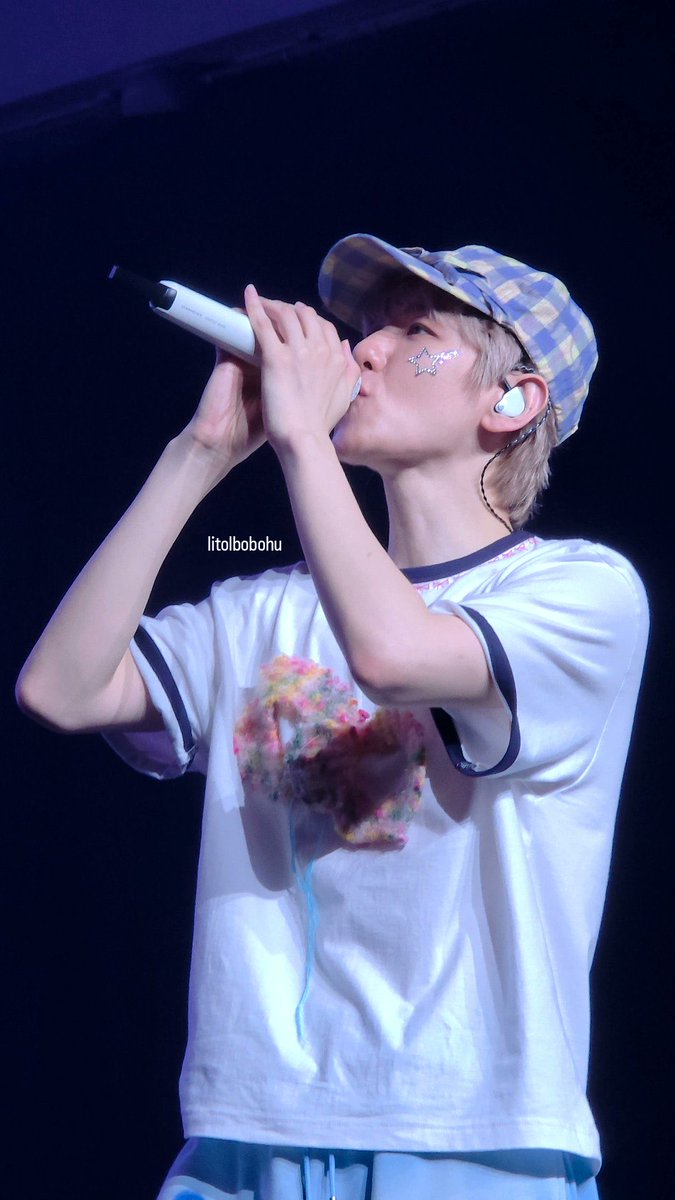 litolbobohu's tweet photo. can i get 506 likes,rts, and replies for this? baekhyun needs to stay in the top 20! 

I vote for #BAEKHYUN #2025MAMAVOTE https://t.co/EWl4UdEQc1
