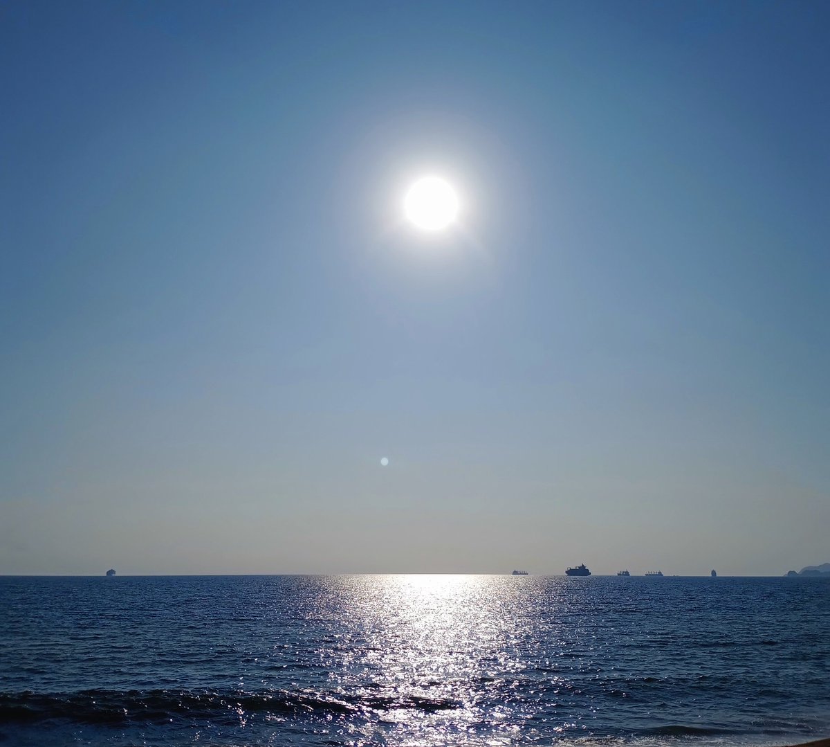 J. Isaac (@complice_lector) on Twitter photo 