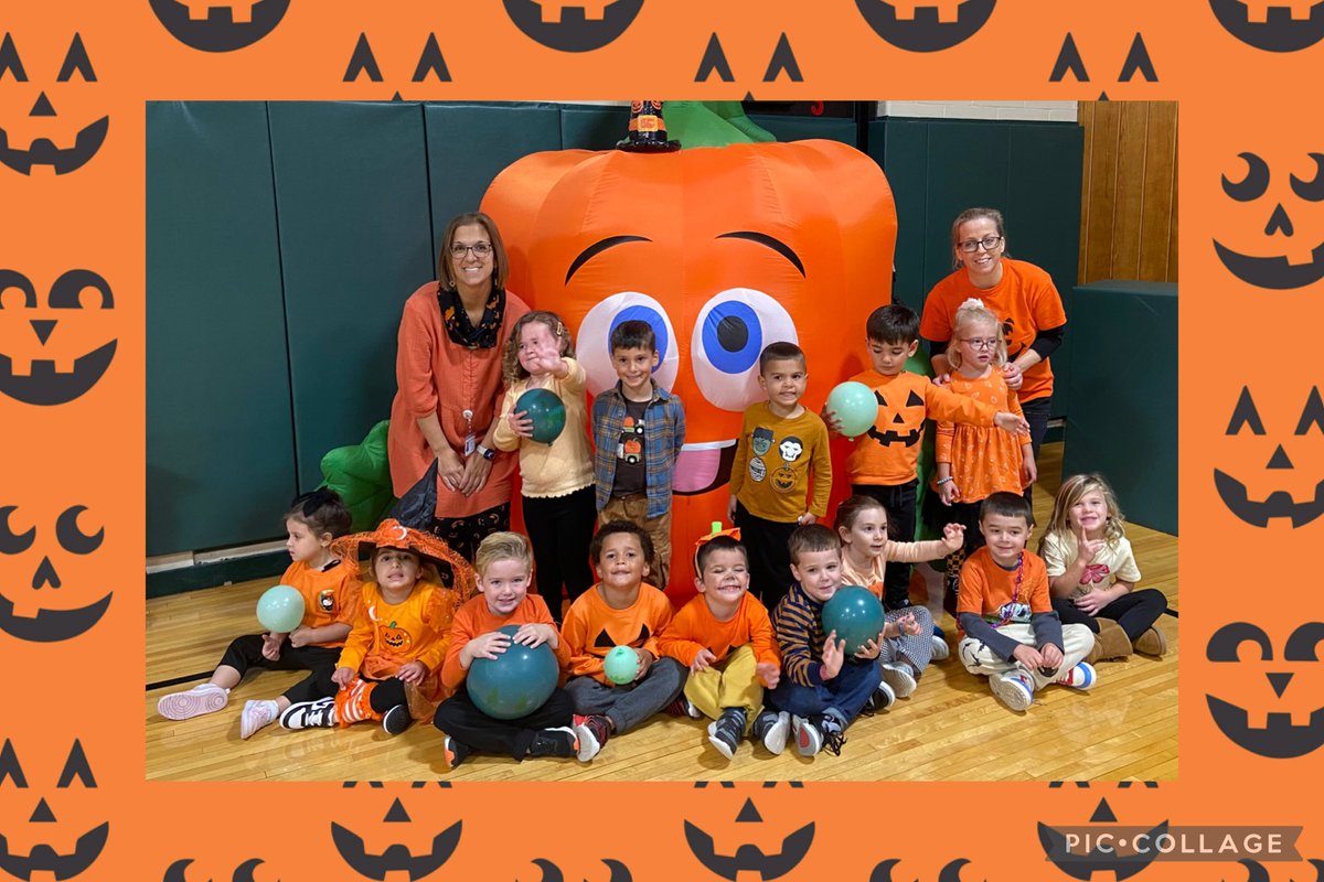 msjjcoleman's tweet image. 👻👻BOO BASH!👻👻
Thank you @SDSPTO for a super fun Halloween event!🎃
@SycamoreECLC 
@KaczalaLori