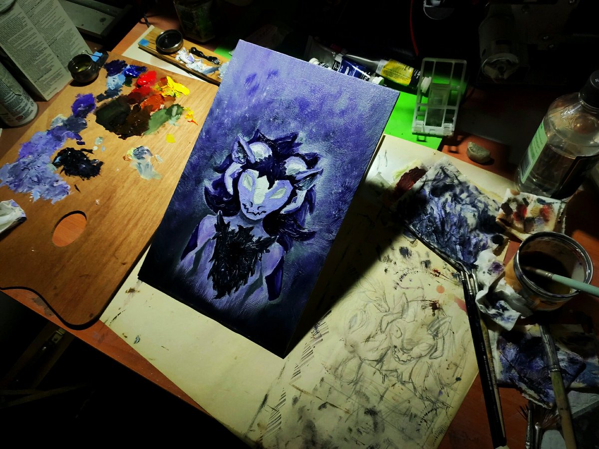 RATelectro's tweet image. Day 229. WIP of the character of someone named ♢ Violet ♢ . She learns to draw too