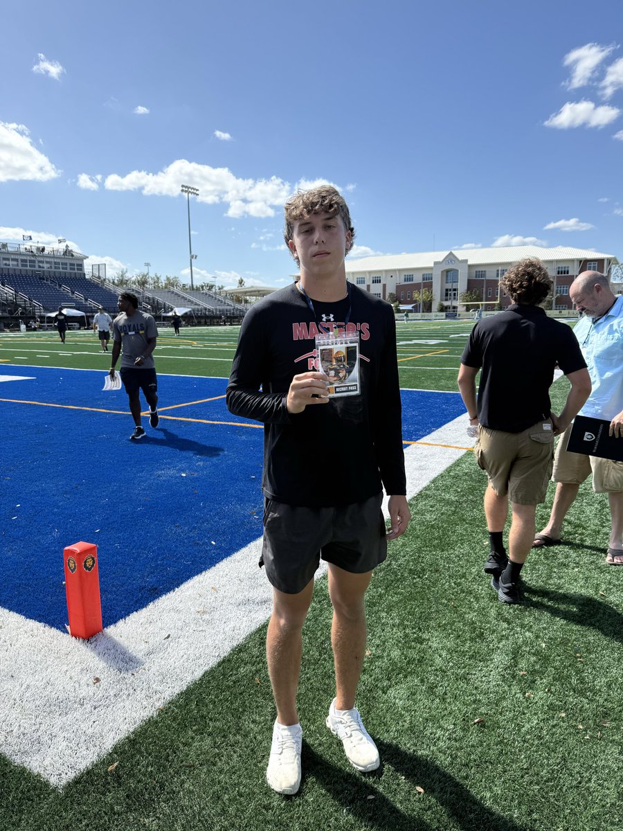 Had a great time during my game day visit at Warner University! It was a pleasure meeting all the coaching staff. <a href="/CoachJoeNieves/">Coach Joe Nieves</a> <a href="/SnapWoodDLegend/">Coach Snap Wood</a> <a href="/dburks88/">Dialleo Burks Sr.</a> <a href="/MasterPatriots/">Master’s Academy Patriots</a> <a href="/EricKresser/">Eric Kresser</a>