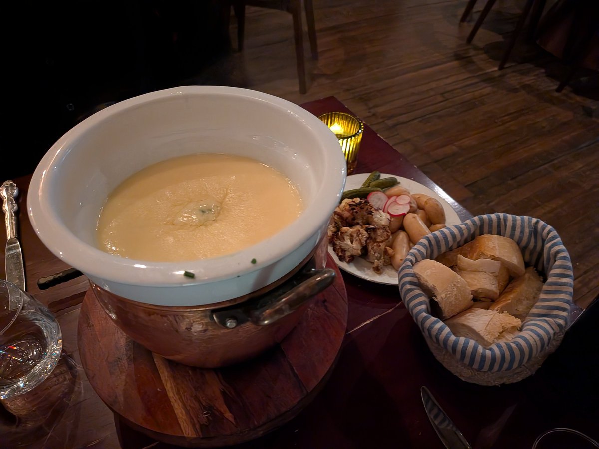 Tanya Weiman 🧀 tweet media