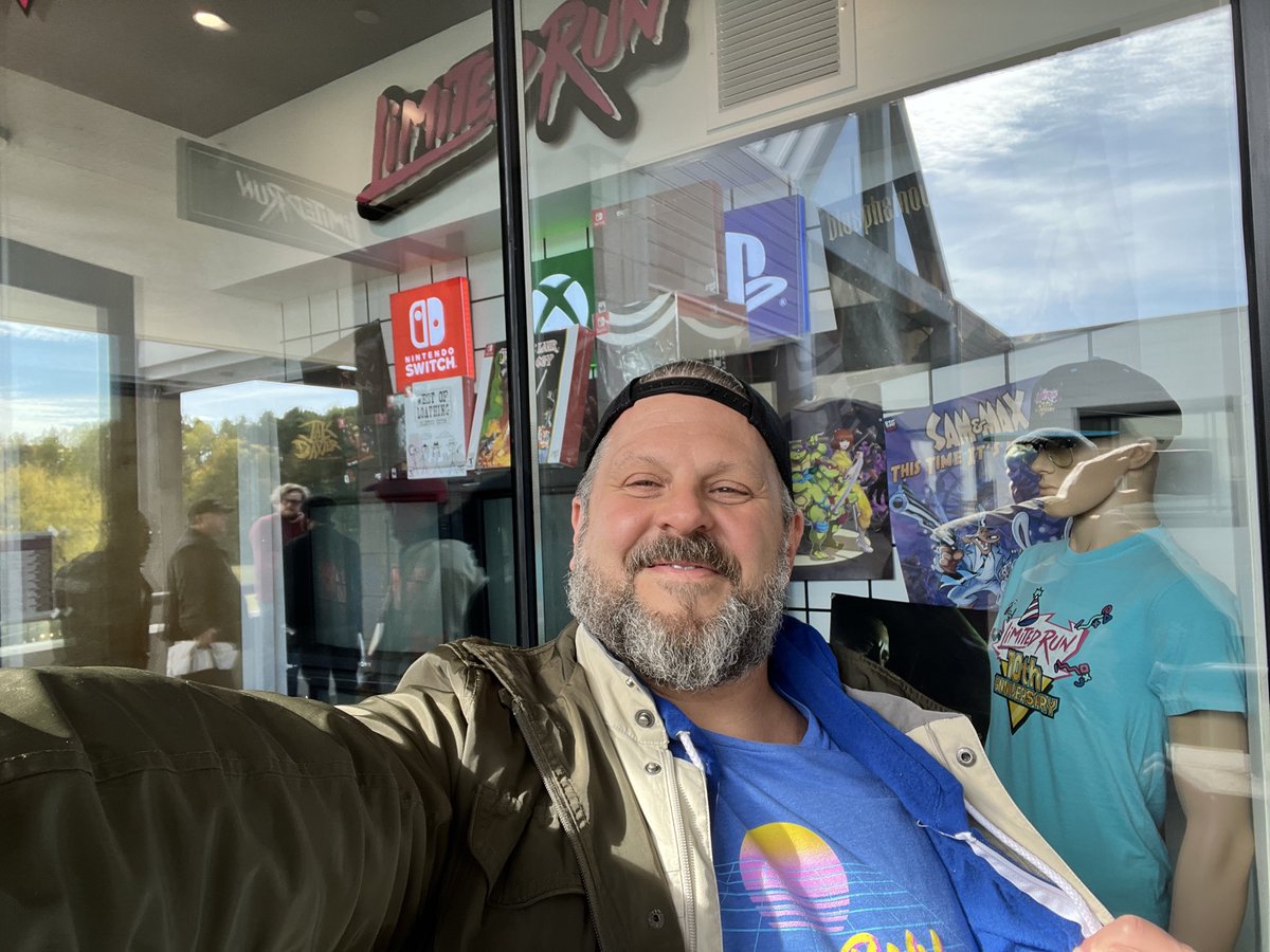 slodaddio's tweet photo. The @LimitedRunGames 10th Anniversary event was AWESOME!!  Despite camping out in the cold to secure a swag bag, it was overall a wonderful time - line buddies and everyone’s patience and kindness helped make that a reality.  Here’s to 10 more and beyond! https://t.co/gxTb0TYpzj