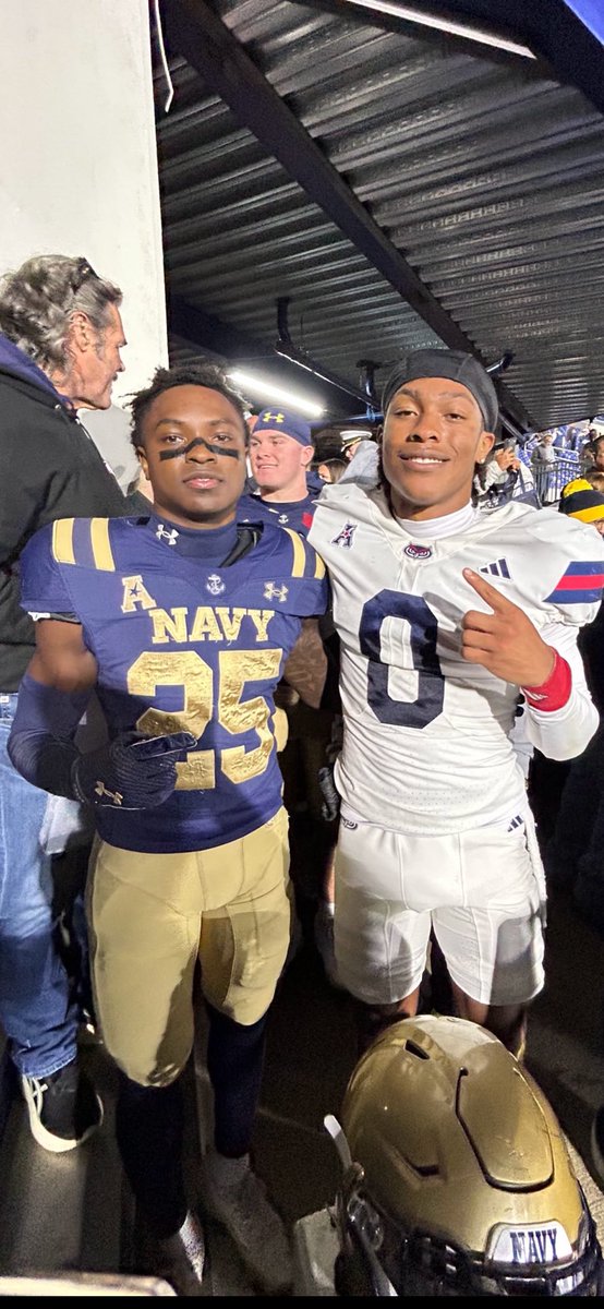 THIS MAKES AN OLD COACH COME TO TEARS!!! 2 OF MY APOPKA RAPTORS YOUNG MEN HAS MADE IT TO COLLEGE AND COMPETED AGAINST ONE ANOTHER WITH ISAIAH BRYANT FOR NAVY AND ASAAD WASEEM FOR FAU!!! IM SO PROUD TO SEE ALL YOUR DREAMS COME TO A REALITY!!! HARD WORK PAYS OFF EVERY TIME!!!!