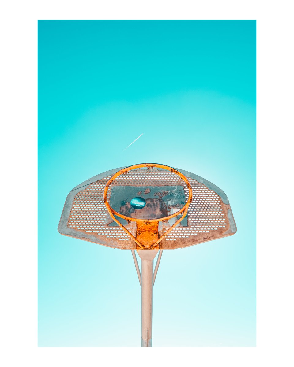 caigueral2's tweet image. #fujifilm #fujixt4 #fuji1024 #fuji35mmf14 #color #minimalisme #lightroommobile @fujifilm_es