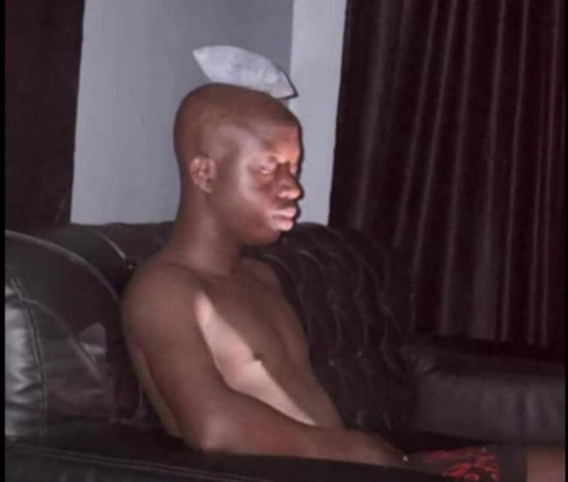 uclemuclem's tweet image. Una don start oh, who Comot sleep from my eye😩😩😩, see time #oncode