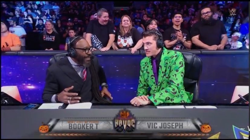 yanosov616's tweet photo. From @VicJosephWWE debut in Jax years ago wearing the dark green suit looking like the Riddler from Gotham to dressing as the Riddler on #HalloweenHavoc @mckenzienmitch it’s come full circle!!! 😂🙌🏼 https://t.co/4X6RkkmXig