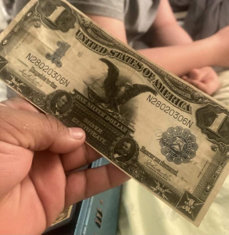 ⭐️カメルーン⭐️マルタコモロ諸島エルサルバドル旧紙幣 ⭐️カメルーン⭐️マルタコモロ諸島エルサルバドル旧紙幣