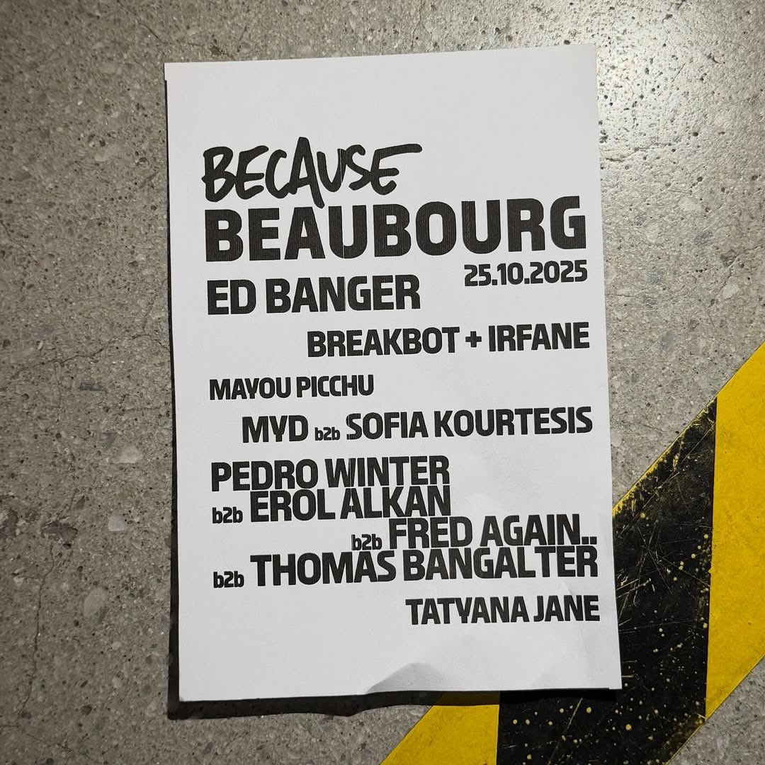 DaftClubHQ's tweet image. FIRST THOMAS BANGALTER B2B SET IN 16 YEARS

LIVESTREAMED: youtube.com/live/zK75_v0d5…