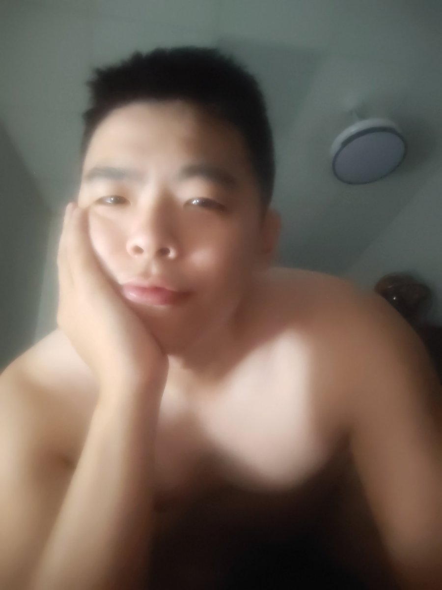 odebeast's tweet image. 怎麼拍照糊糊的