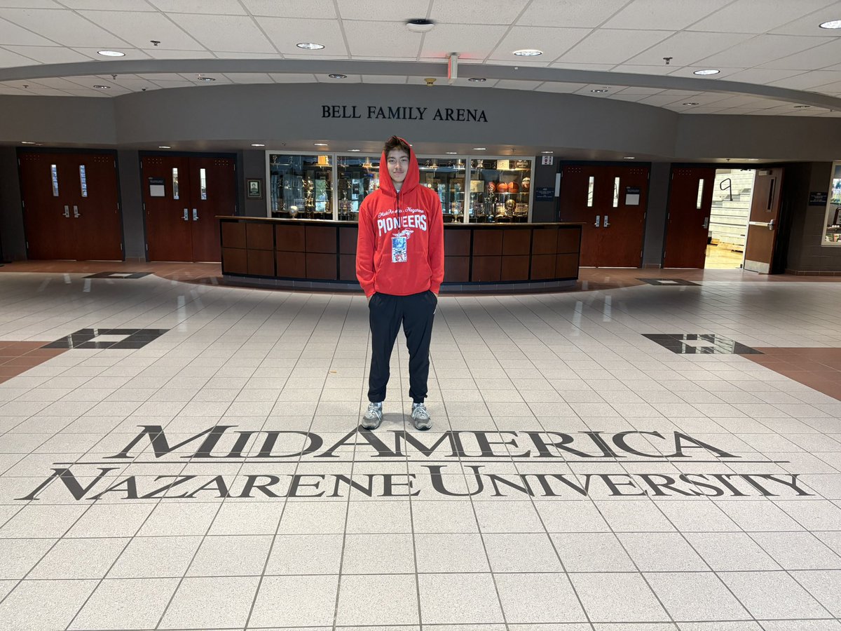 Had an amazing time today at <a href="/MNUFootball_/">MNUFootball</a>  Game day visit! Thank you <a href="/ITS_COACHTAE/">Imante Griffin</a>  for the invite!! <a href="/revhenderson/">Coach Prentice Henderson</a> <a href="/CoachReeves0921/">Coach Reeves</a> <a href="/CoachAbbington/">Chase Abbington</a> #BeTRU