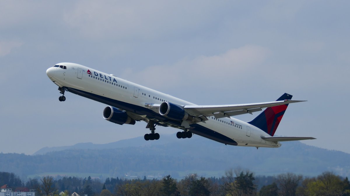 AvDelphi_images's tweet image. Boeing B767-432 ER #AvDelphi #N840MH #Boeing #B767432ER #ZurichAirport #DeltaAirLines @Delta @zrh_airport