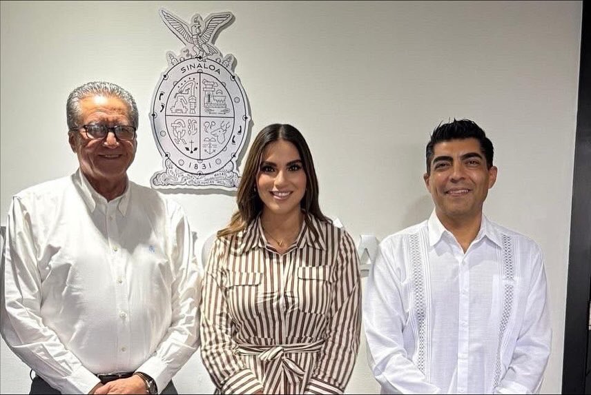 𝐅𝐎𝐑𝐎 𝐃𝐄 𝐂𝐎𝐍𝐒𝐔𝐋𝐓𝐀 𝐑𝐄𝐆𝐈𝐎𝐍𝐀𝐋 𝐃𝐄𝐋 𝐓-𝐌𝐄𝐂 / 𝐒𝐢𝐧𝐚𝐥𝐨𝐚. 𝐀𝐒𝐈́ 𝐈𝐍𝐈𝐂𝐈𝐀𝐌𝐎𝐒. Así inicié actividades como Secretario de Economía asistiendo al encuentro con sectores productivos para recoger opiniones y propuestas en torno a la revisión del T-MEC.