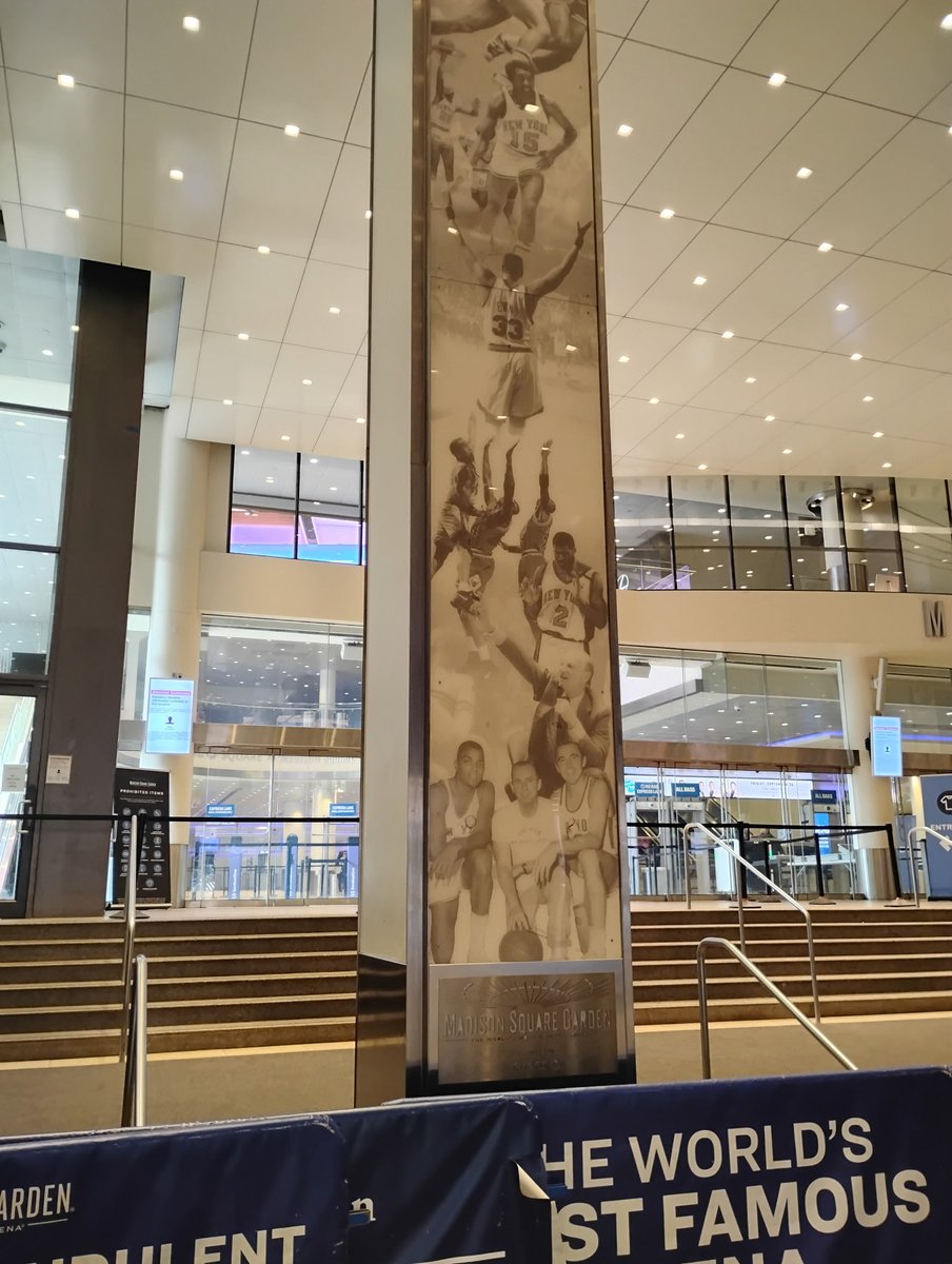 ZSmart914's tweet image. Garden so scenic though