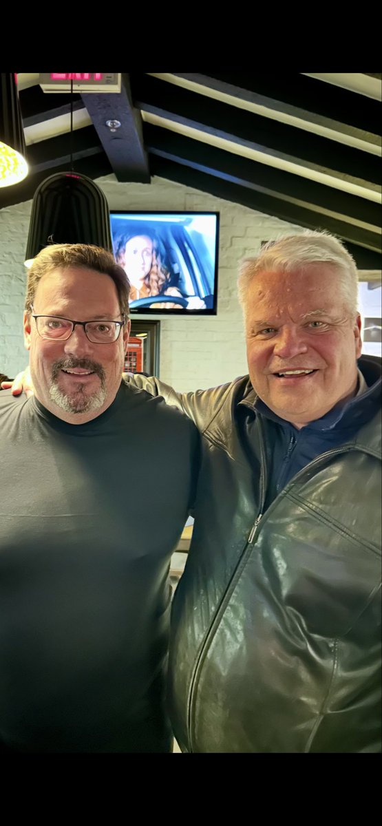 Dan Robertson tweet media