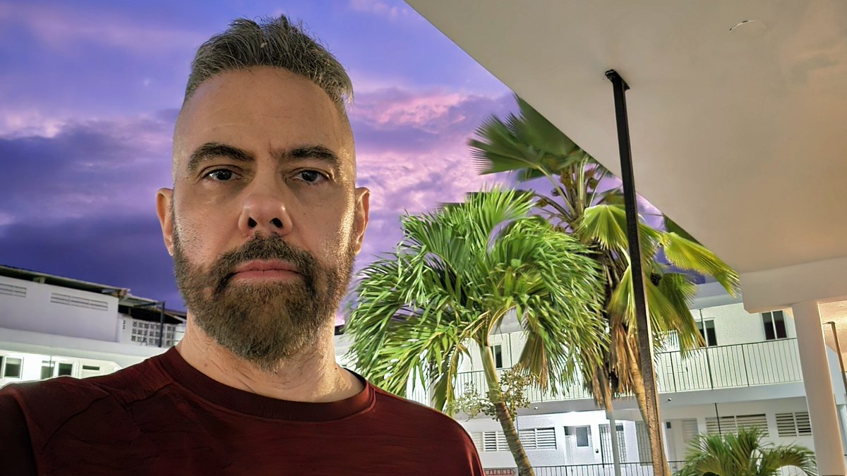 Landed in Montego Bay before 12 noon, then drove for many hours to Mandeville, where I'm now setup in a big, sturdy hotel with a restaurant &amp; generator. This is not my chase location, which will be down on the coast; this is my *staging* location—my headquarters. I picked this