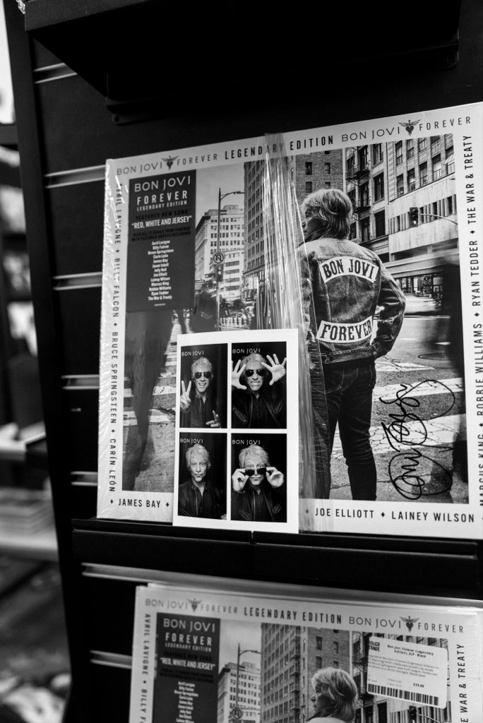 Bon Jovi tweet media