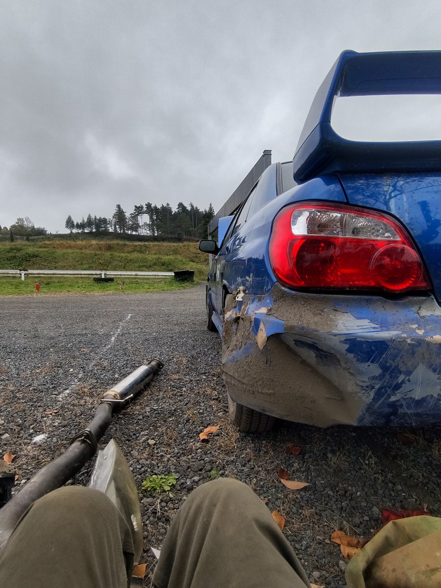 Hit_MS_Club's tweet image. おはようございます
本日はJOR最終戦です
万全な状態とは言えませんが
余裕を持って走る、旗を確認する、
前回の反省を生かし最後まで完走したいと思います
#JOR
#八戸工業大学自動車部