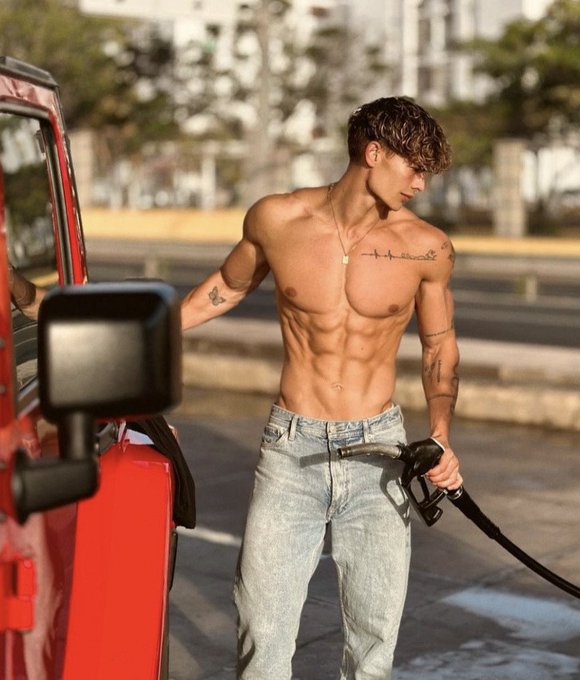 Today's tweets are brought to you by the letter M. 

Melvin Moore